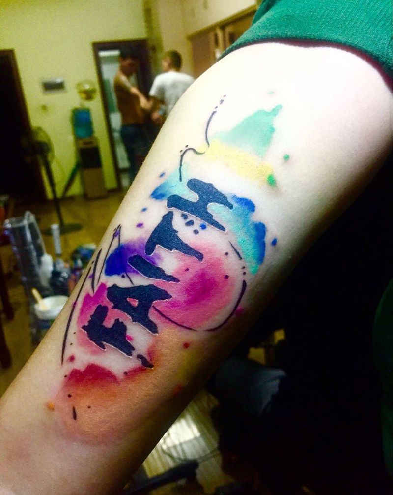 色彩泼墨风格。纹身图片