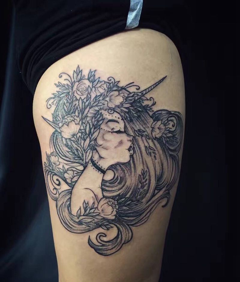 插画女郎纹身图片