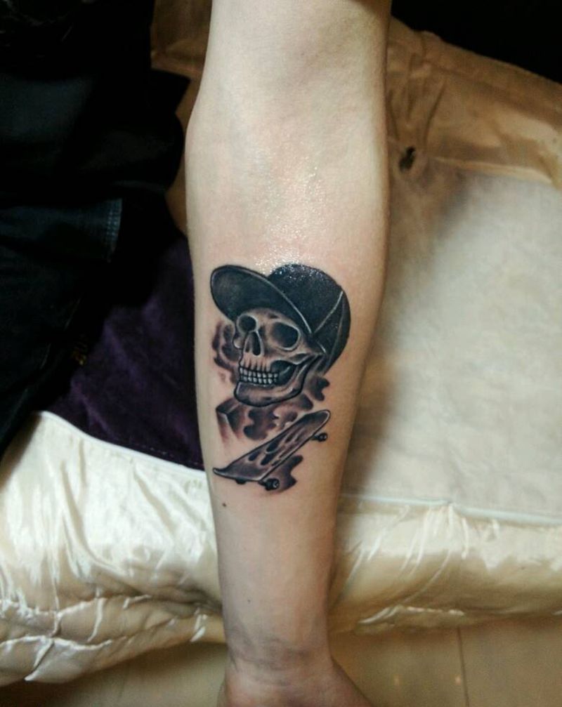 骷髅头纹身图片_手臂清新原创成品纹身图案