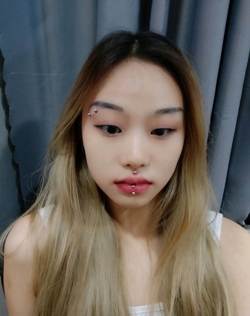 穿孔纹身图片_腹部纹身图案