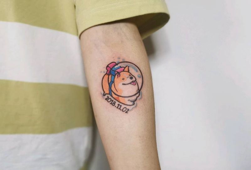 卡通 柯基纹身图片_手臂插画卡通纹身图案