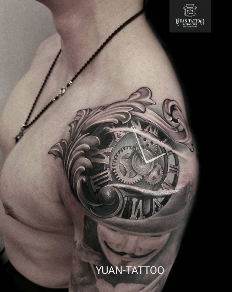 时钟  遮盖 修改V字仇杀队纹身图片_肩部手臂欧美写实纹身图案