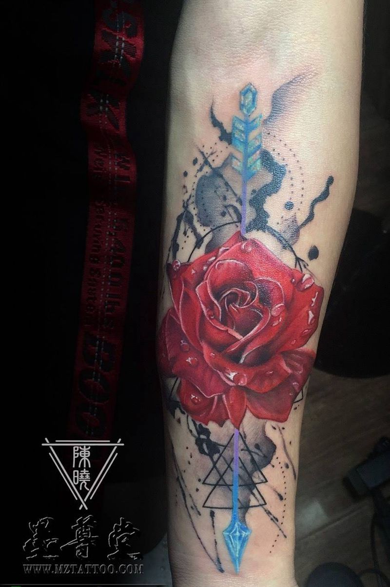 玫瑰纹身图片_成品手臂欧美写实几何纹身图案