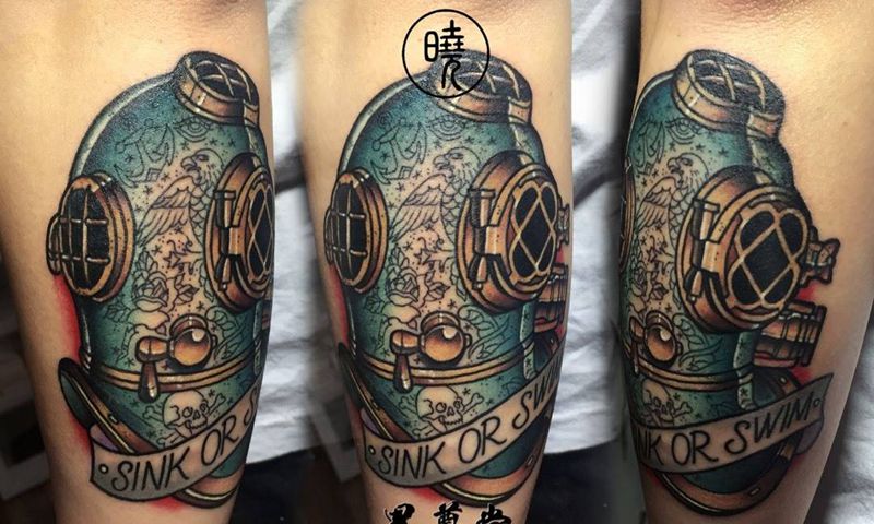 潜水头盔new school纹身图片