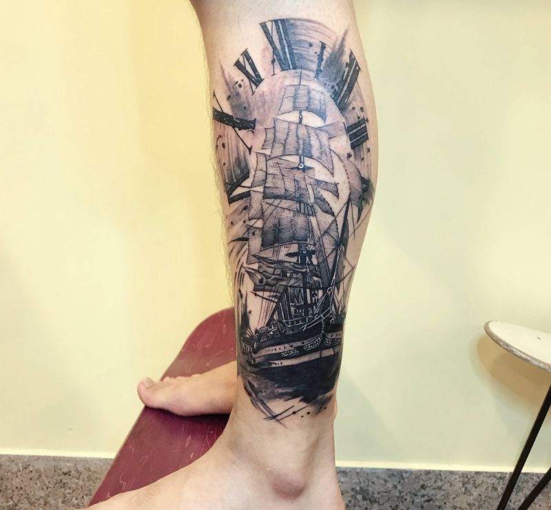 泼墨船纹身图片_腿部水墨纹身图案