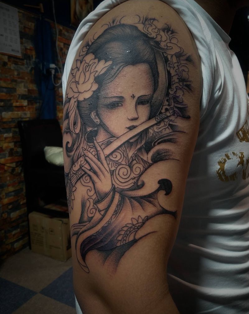 汉美人纹身图片_手臂新传统纹身图案