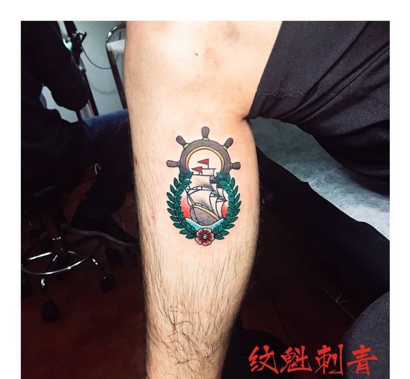 帆船纹身图片_传统腿部成品纹身图案