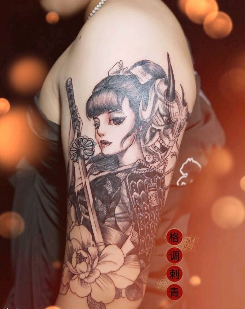 大臂艺伎遮盖纹身图片_手臂新传统图腾武伎纹身图案