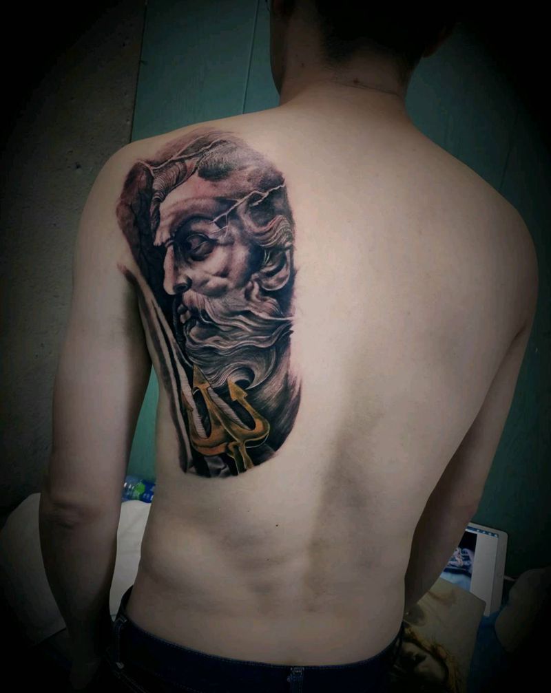 海神波塞冬纹身图片