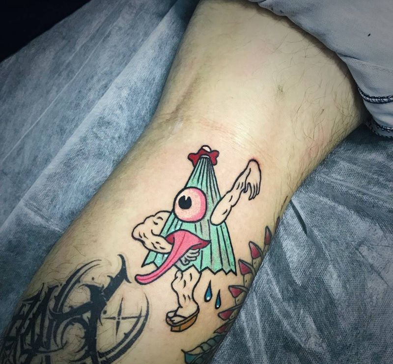 伞妖纹身图片_脚部老传统纹身图案