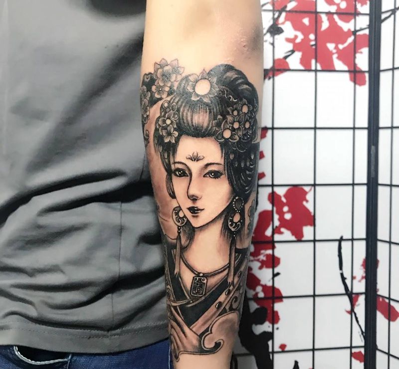 艺妓纹身图片_人物传统手臂成品植物纹身图案