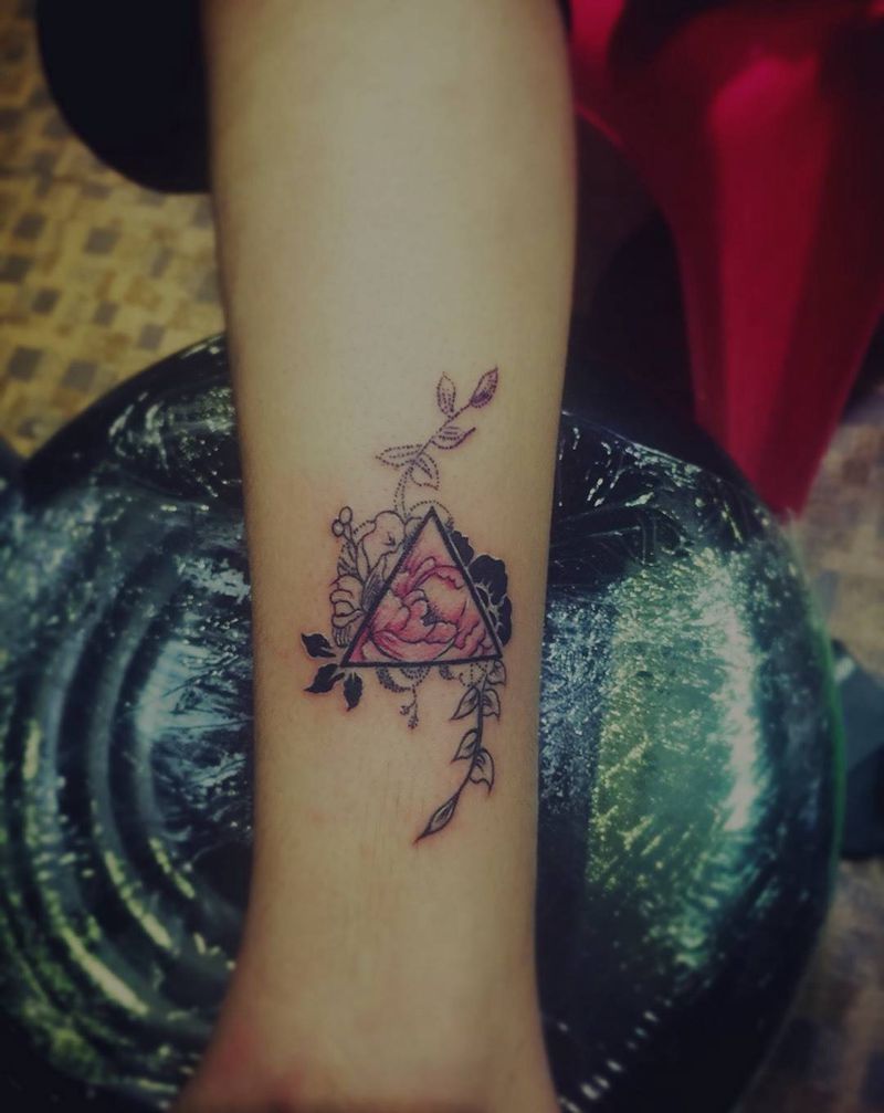 花纹身图片_成品脚部腿部传统清新几何植物静物图腾纹身图案