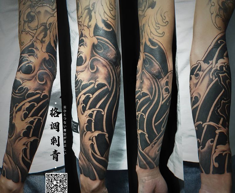 浪花包小臂纹身图片_手臂老传统新传统浪臂浪浪花纹身图案