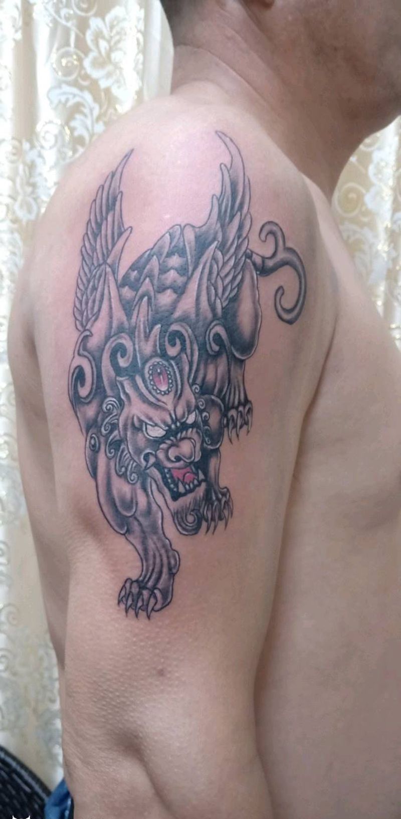 貔貅纹身图片_手臂新传统纹身图案