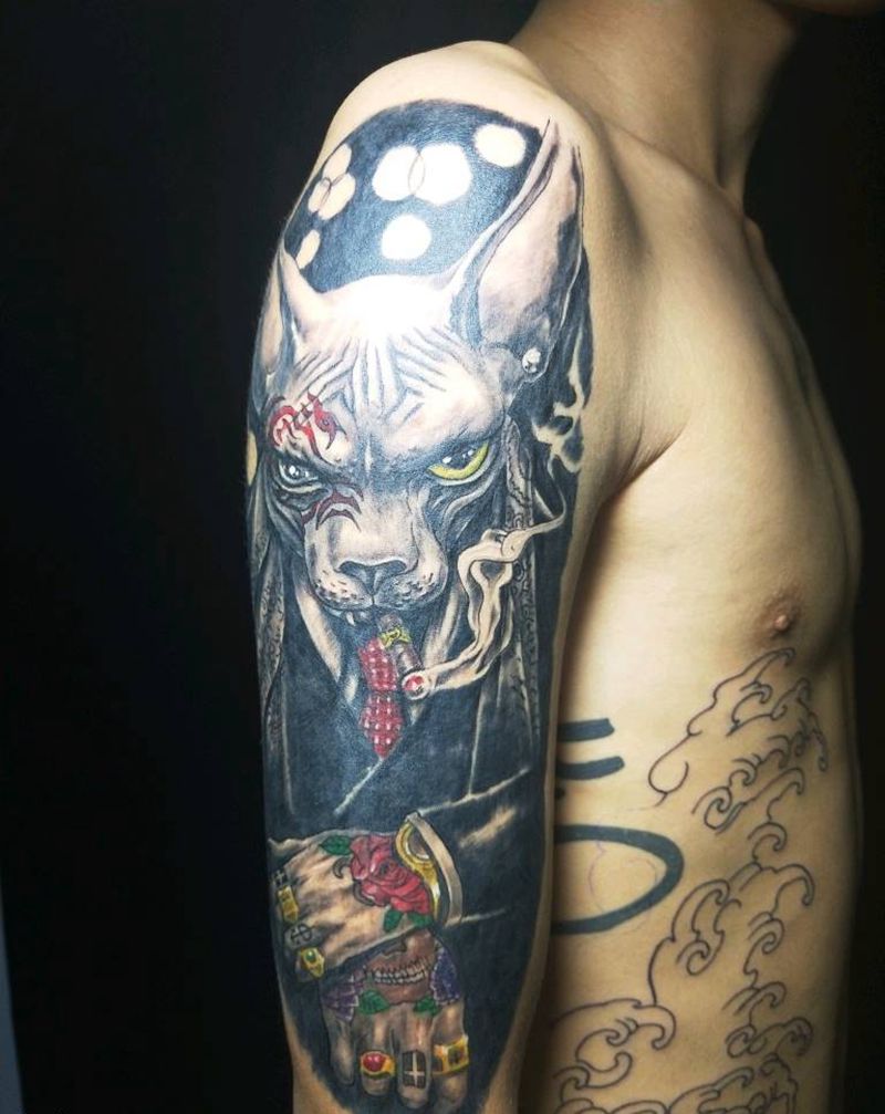 社会斯芬克斯猫纹身图片_手臂New School欧美写实社会土豪猫 斯芬克斯猫纹身图案