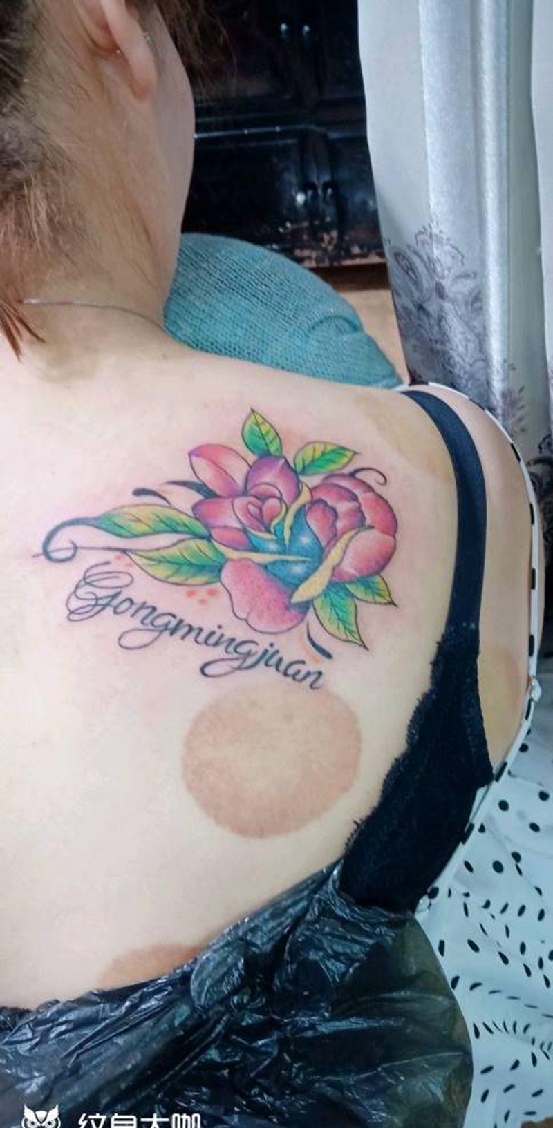 小清新纹身图片_背部手臂水彩纹身图案