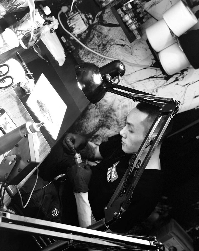 浩然的练习出品纹身图片_手臂水彩纹身图案