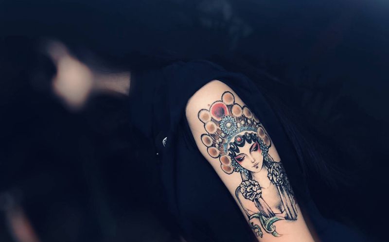 花旦恢复后纹身图片_手臂点刺新传统纹身图案