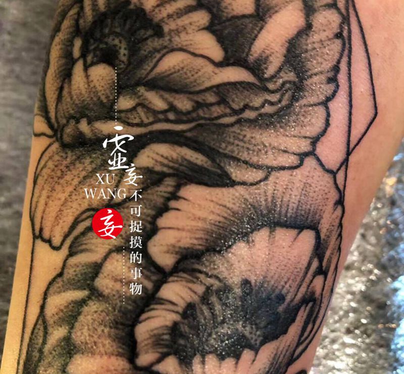 素花纹身图片_手臂纹身图案