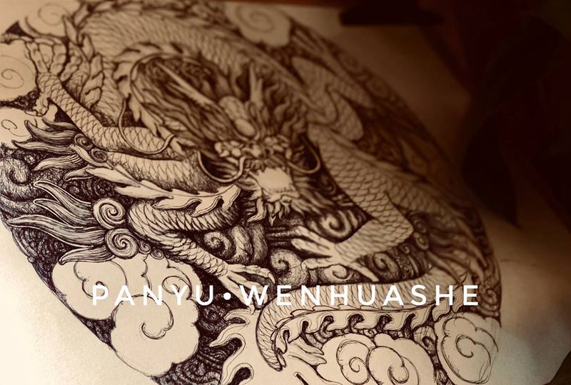 龙牌进度纹身图片_手臂背部点刺新传统纹身图案