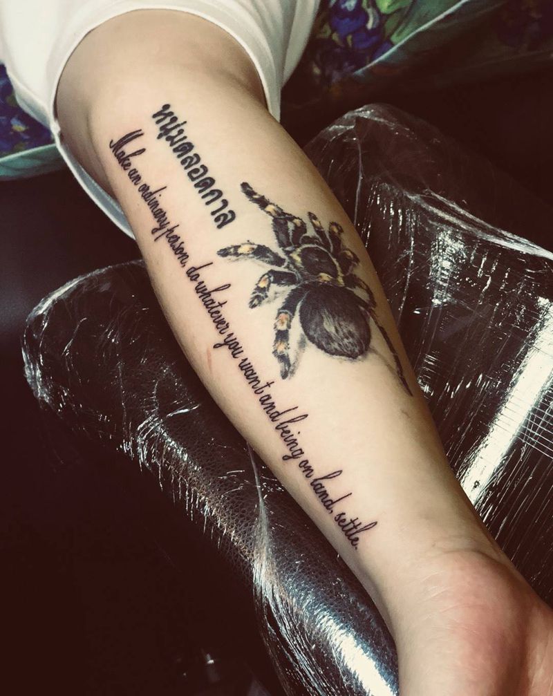 小蜘蛛添加英文纹身图片