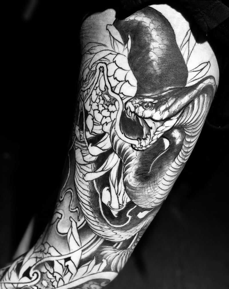 纹了半年还没完成纹身图片