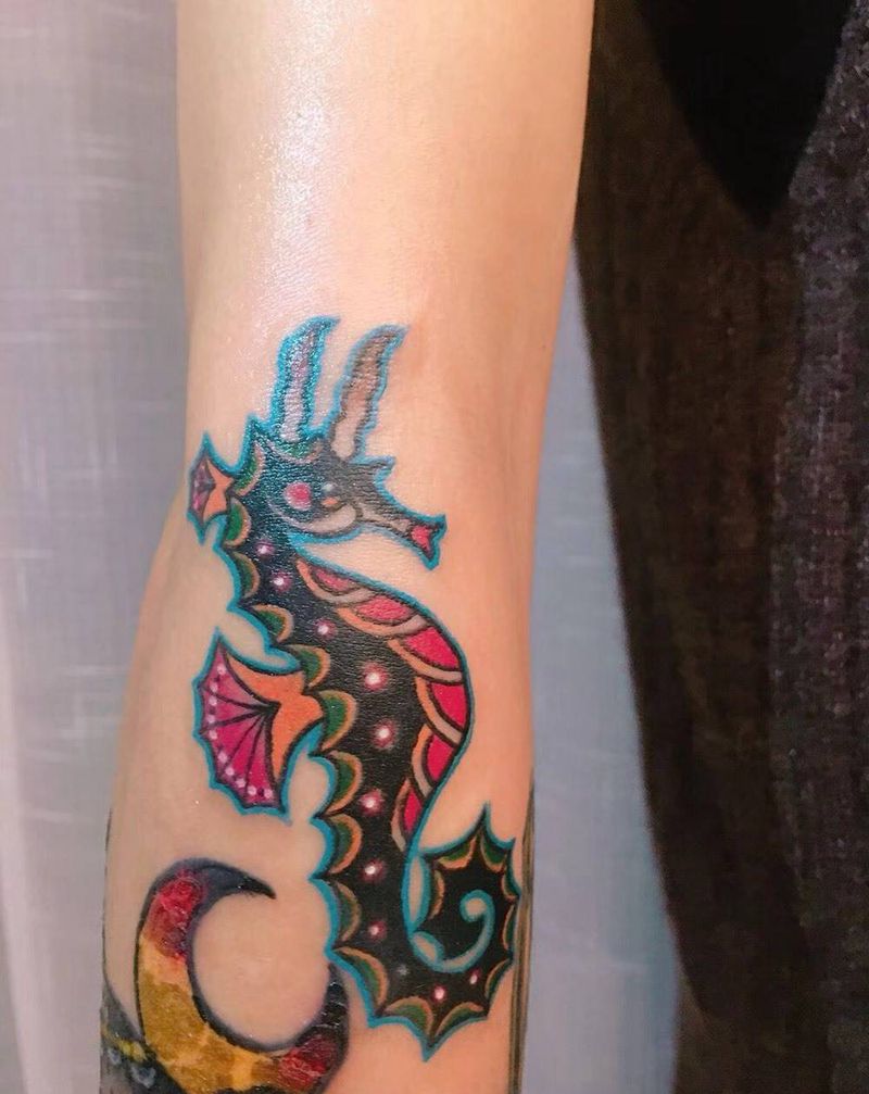 old school海马纹身图片