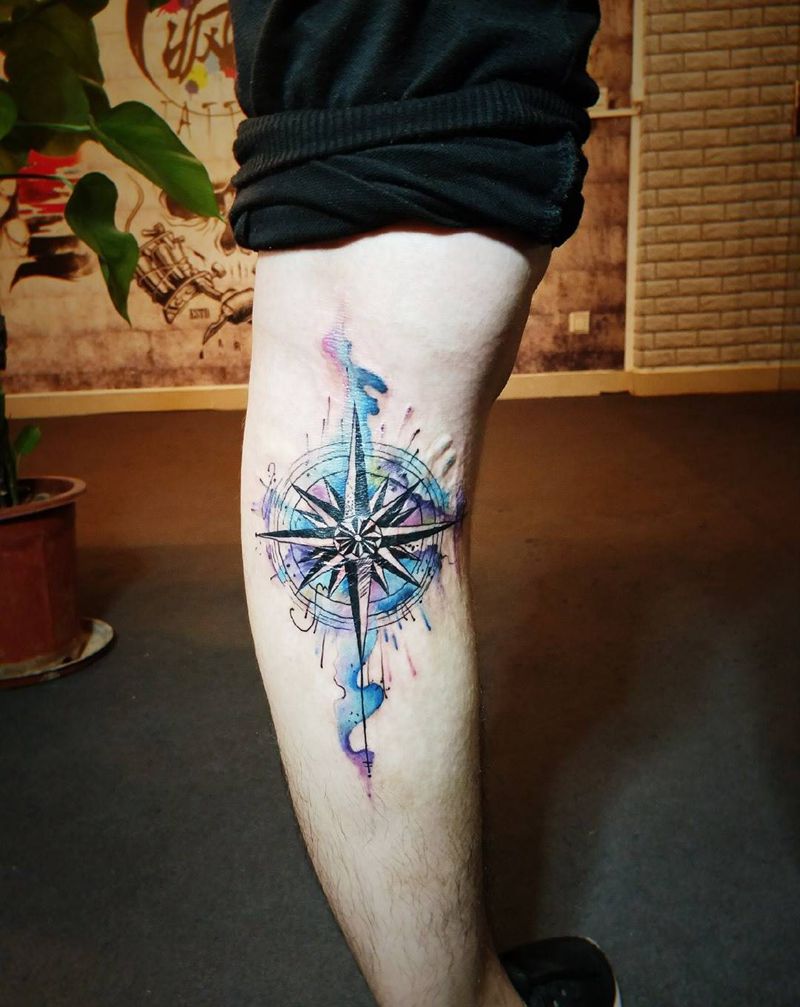 水彩指南针疤痕遮盖纹身图片