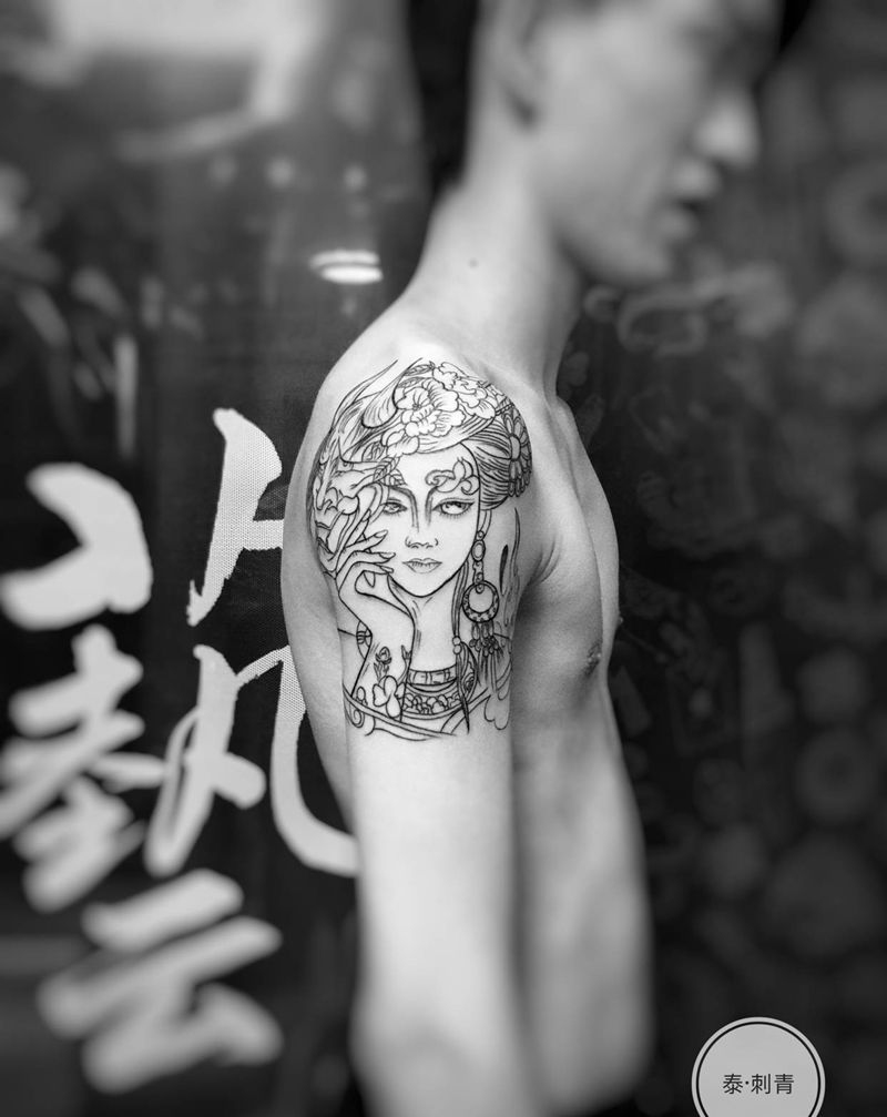 艺妓线稿纹身图片_手部老传统艺妓纹身图案