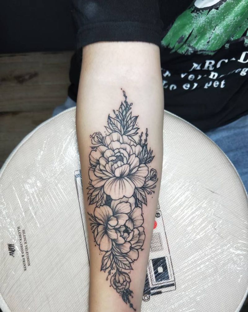 素花纹身图片_手臂新传统纹身图案