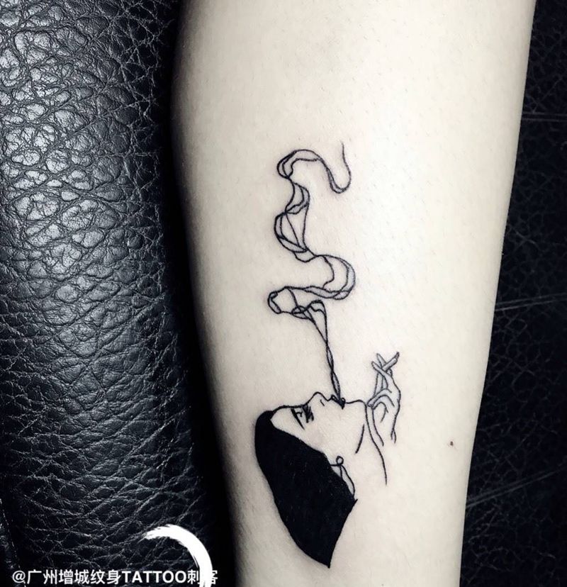 #Tattoo吸烟无罪纹身图片
