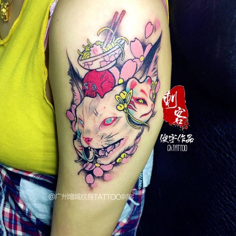 #Tattoo美女与猫纹身图片