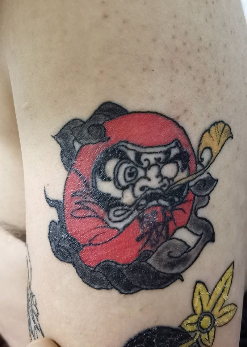 达摩蛋恢复中纹身图片_手臂老传统纹身图案