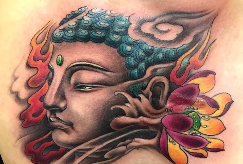 佛头盖疤，纹身图片_成品胸部传统原创纹身图案