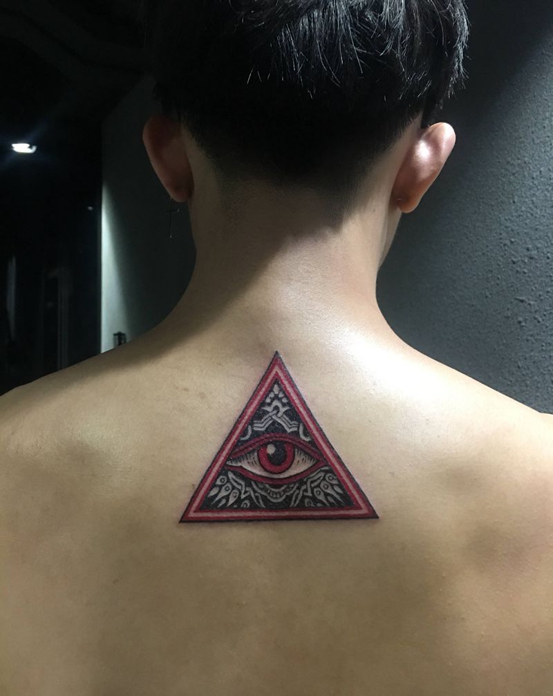 上帝之眼纹身图片_背部图腾几何纹身图案