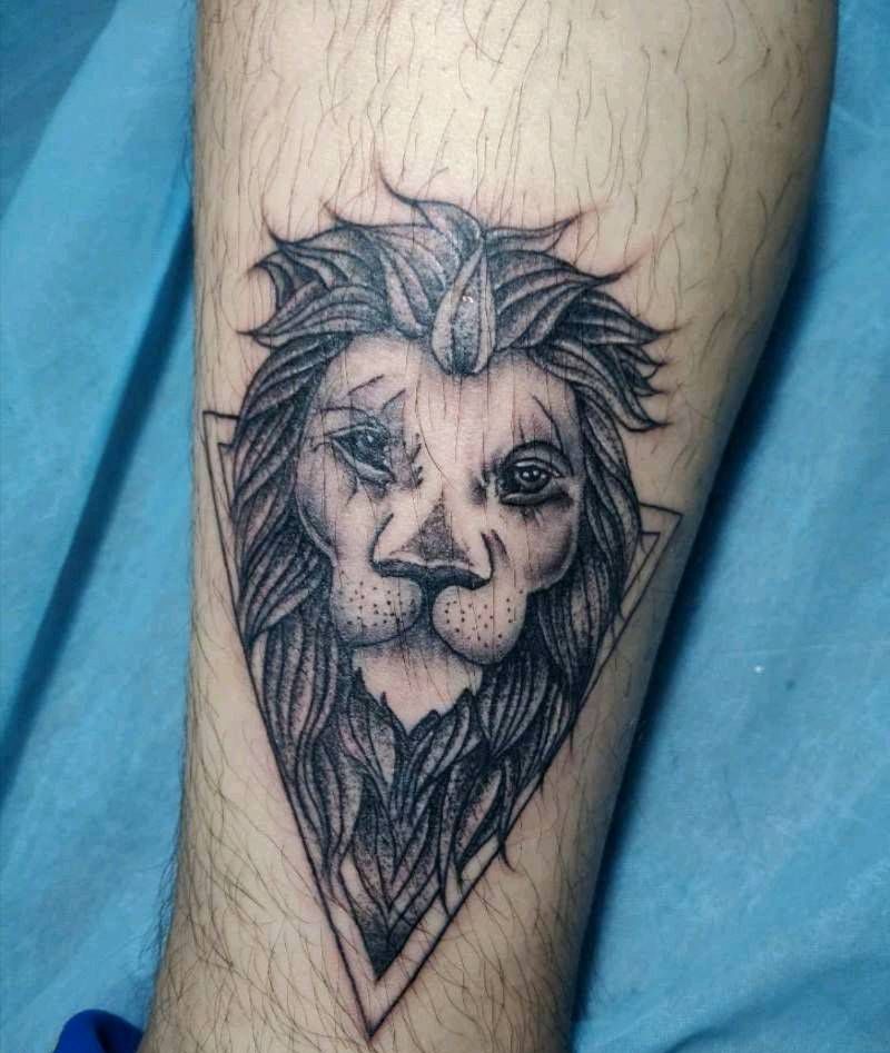 狮子纹身图片_腿部纹身图案