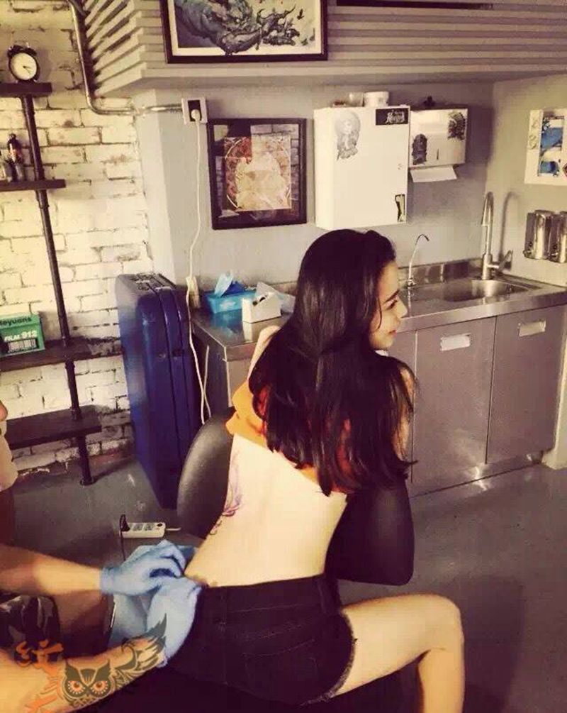 工作纹身图片_写实肖像国画脚部腿部手臂腰部背部纹身图案