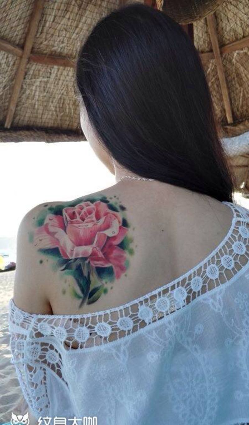 回复后纹身图片_欧美脚部手部手臂腿部植物纹身图案