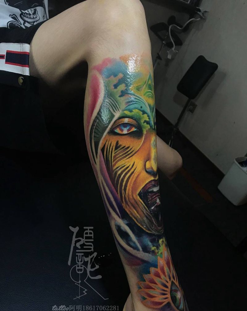 彩色人物纹身图片_腿部欧美肖像写实人物手部背部手臂肩部纹身图案
