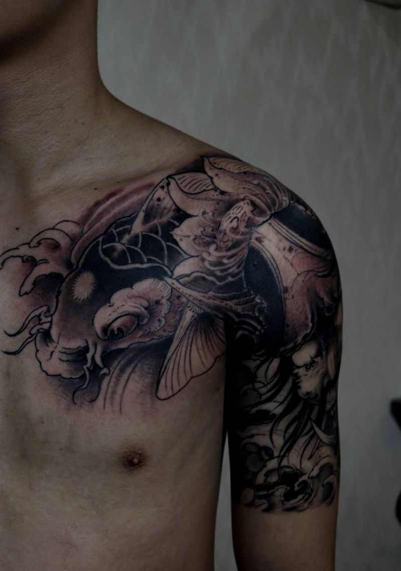 般若鲤鱼纹身图片_腰部手臂背部腿部动物传统纹身图案