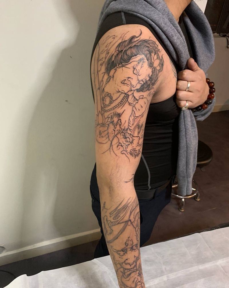 花臂线条 待续纹身图片