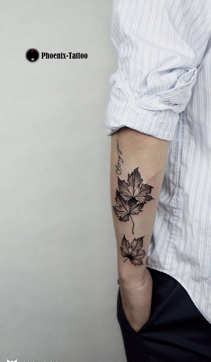 枫叶纹身图片
