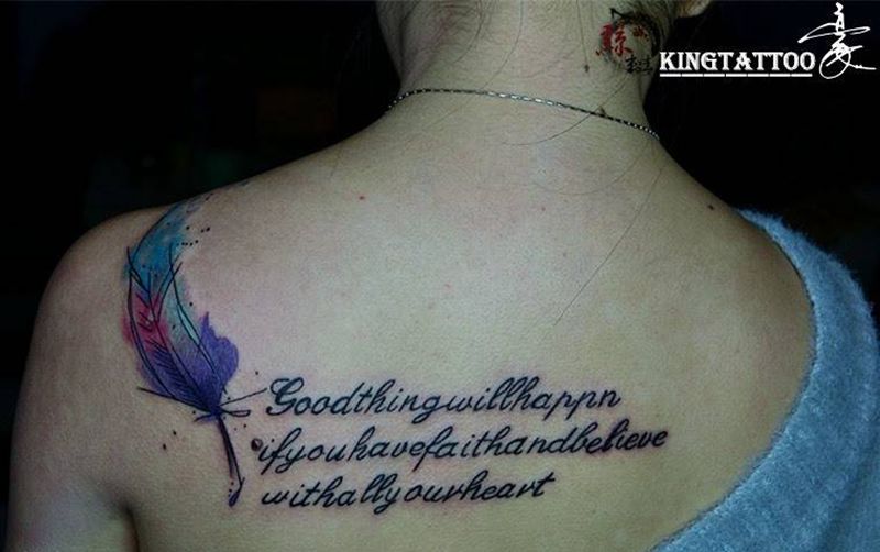 #羽毛+字体#纹身图片