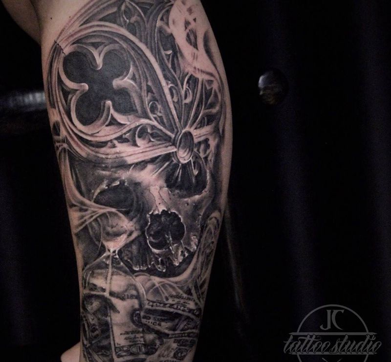 生命纹身图片_成品腿部脚部欧美写实鬼神原创人物纹身图案