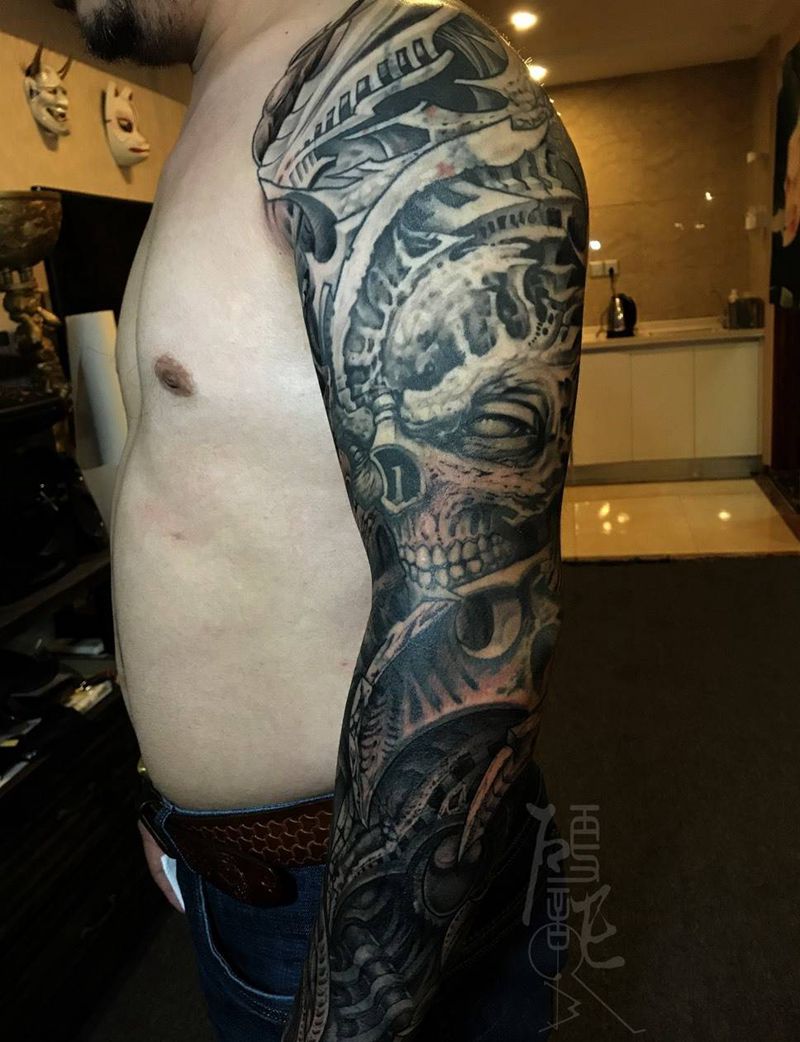 修改遮盖的花臂.纹身图片_欧美写实肖像手臂手部腿部腹部人物鬼神脚部纹身图案