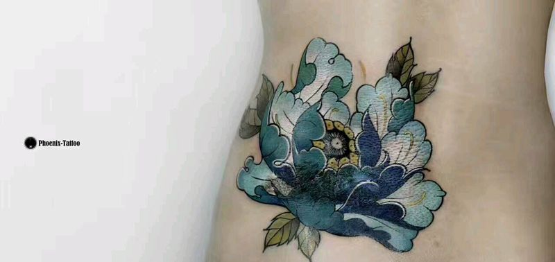 和风遮盖 大牡丹纹身图片