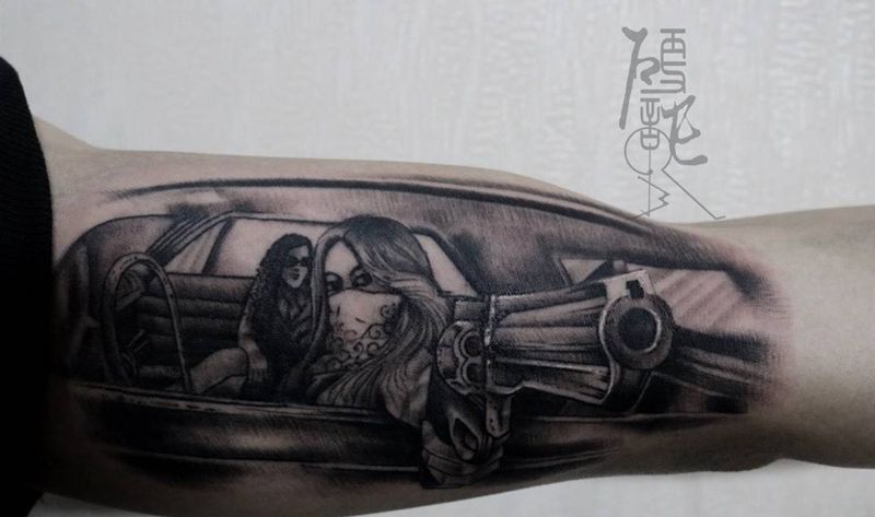 tattoo纹身图片_写实传统欧美人物动物肩部腰部腹部胸部背部纹身图案