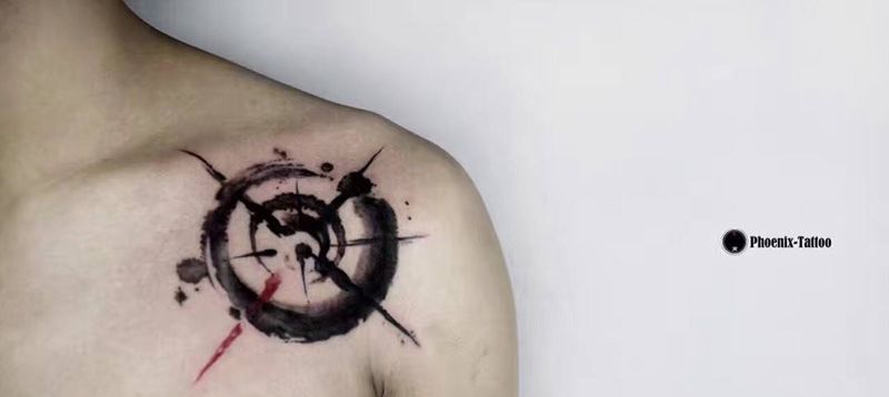 水墨指南針纹身图片_成品肩部清新国画原创水墨书法纹身图案