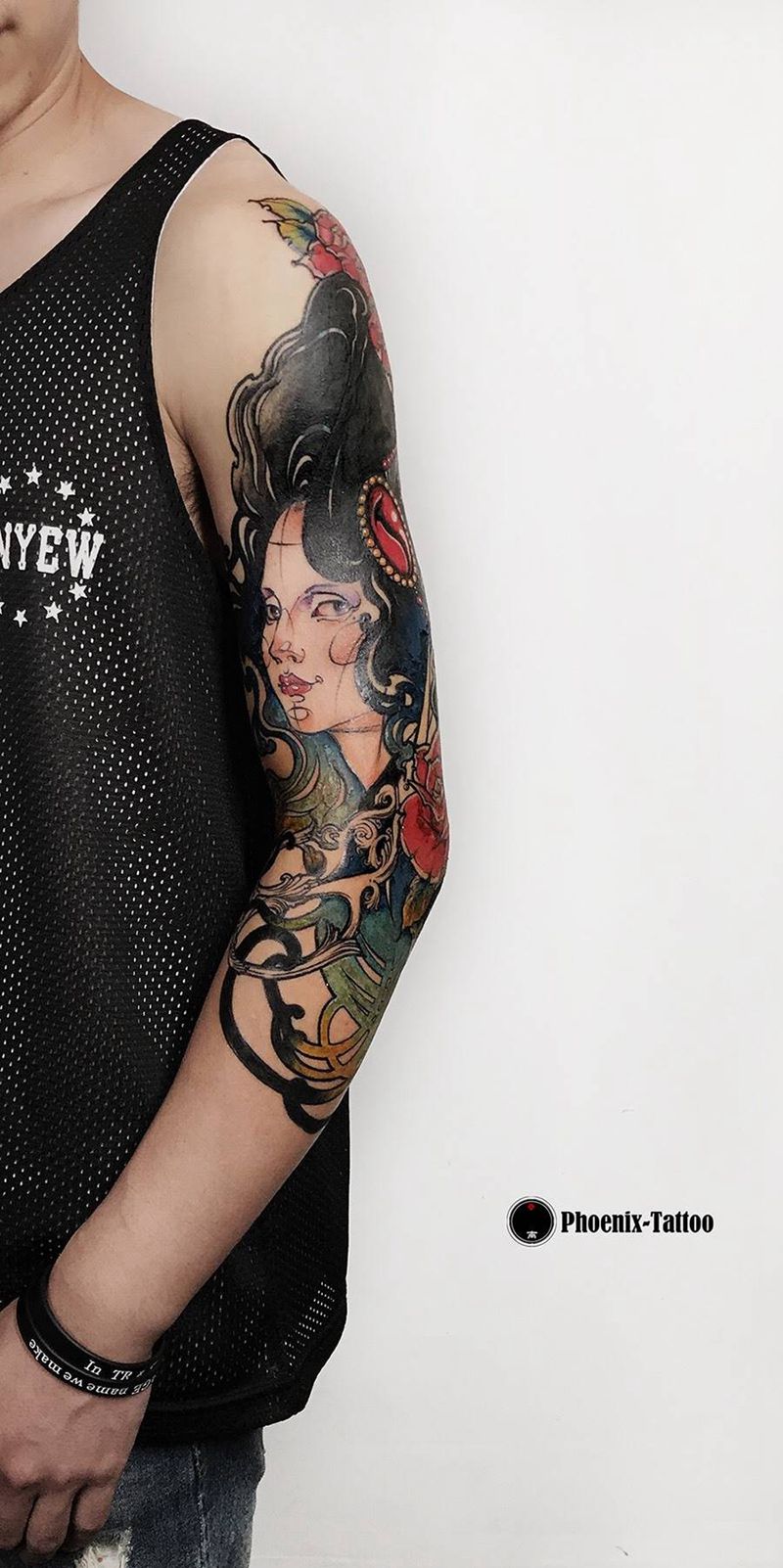 女人像遮盖纹身图片_成品手稿插画手臂手部肖像人物原创新传统手绘纹身图案