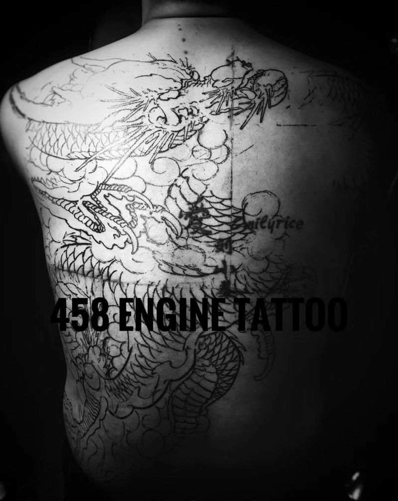 满背龙，开工纹身图片